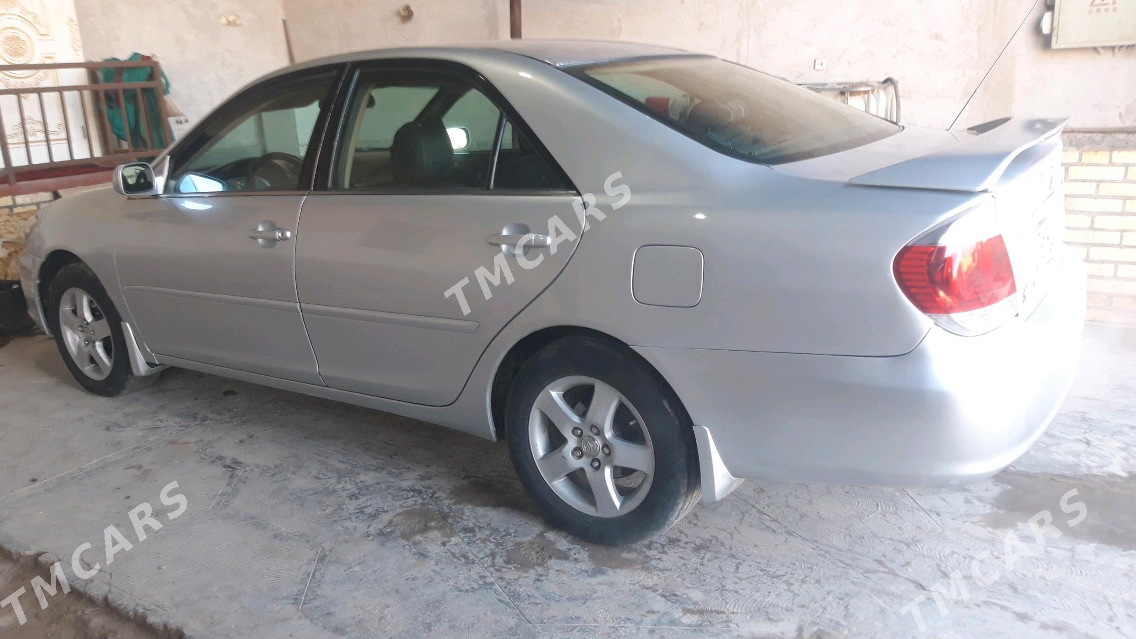 Toyota Camry 2002 - 125 000 TMT - Kerki - img 5