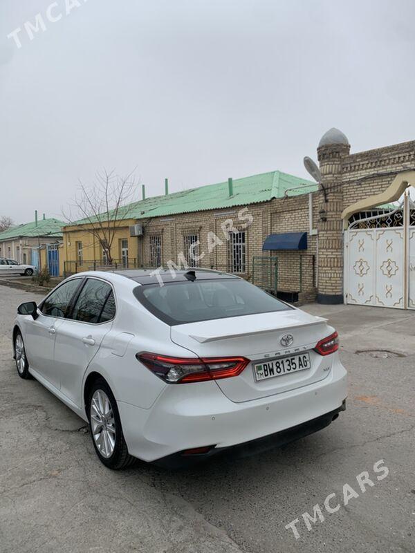 Toyota Camry 2021 - 350 000 TMT - Ашхабад - img 2