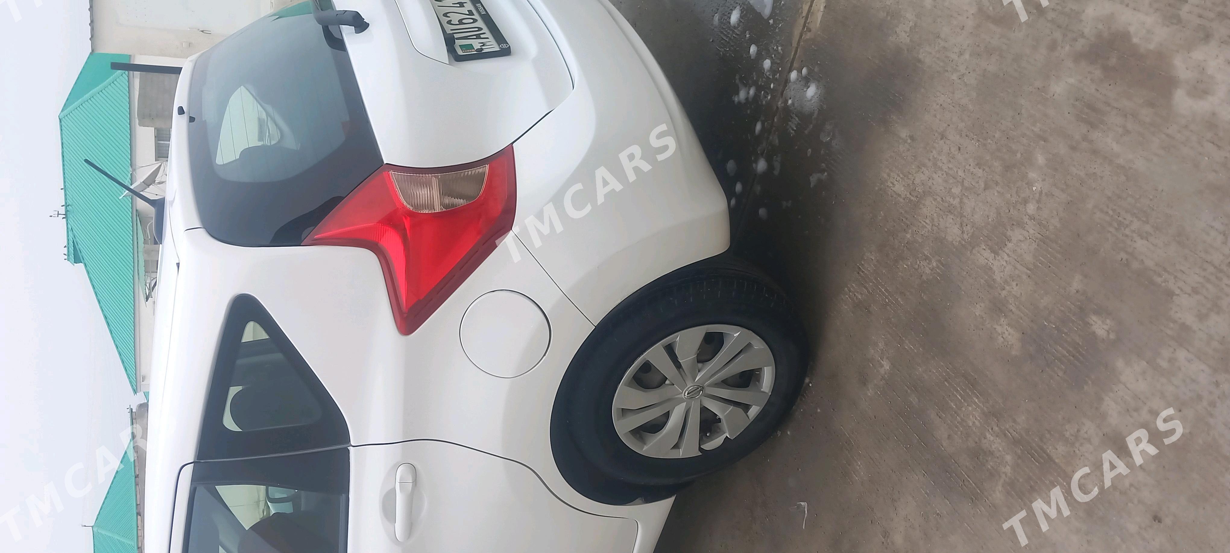 Nissan Versa 2018 - 130 000 TMT - Aşgabat - img 3