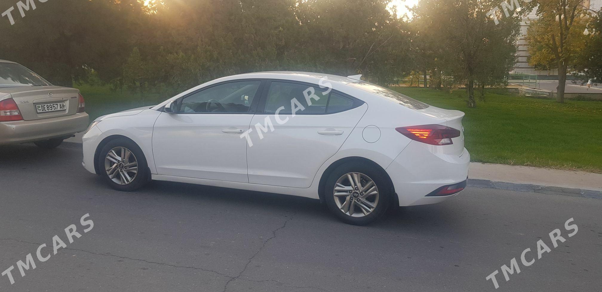 Hyundai Elantra 2020 - 215 000 TMT - Aşgabat - img 2