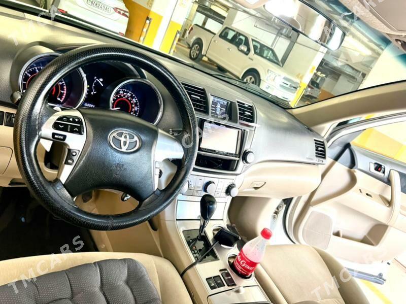 Toyota Highlander 2013 - 350 000 TMT - Ашхабад - img 5