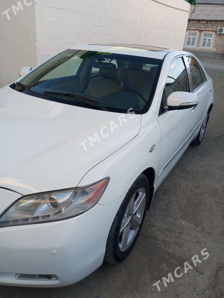 Toyota Camry 2008 - 122 000 TMT - Берекет - img 2