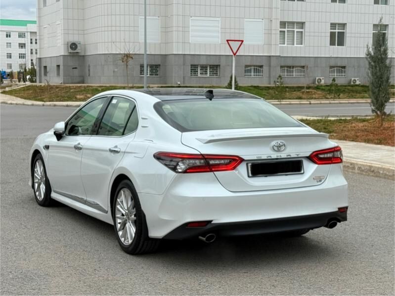 Toyota Camry 2021 - 539 000 TMT - Aşgabat - img 4