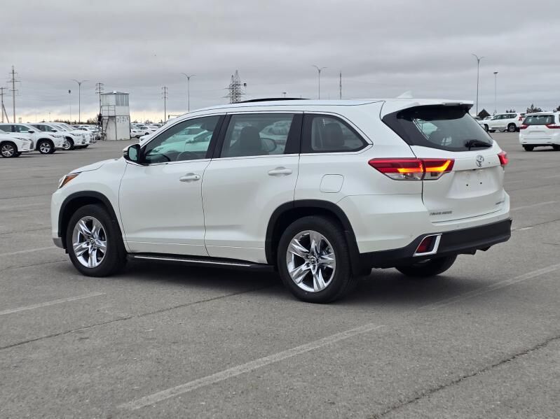 Toyota Highlander 2019 - 580 000 TMT - Ашхабад - img 6