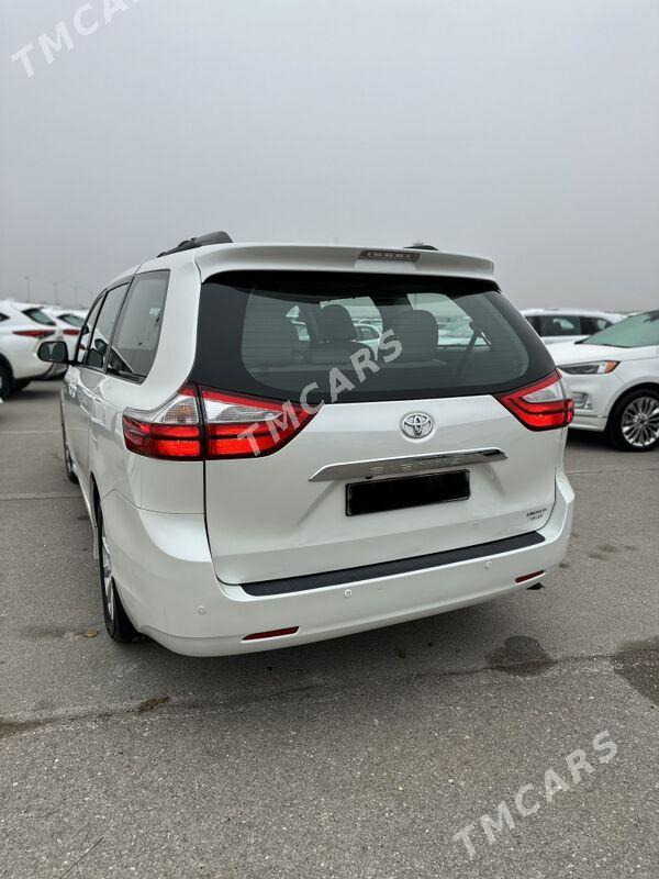 Toyota Sienna 2018 - 495 000 TMT - Aşgabat - img 4