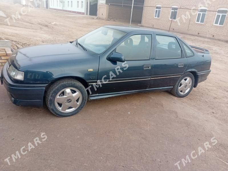 Opel Vectra 1991 - 40 000 TMT - Мургап - img 3