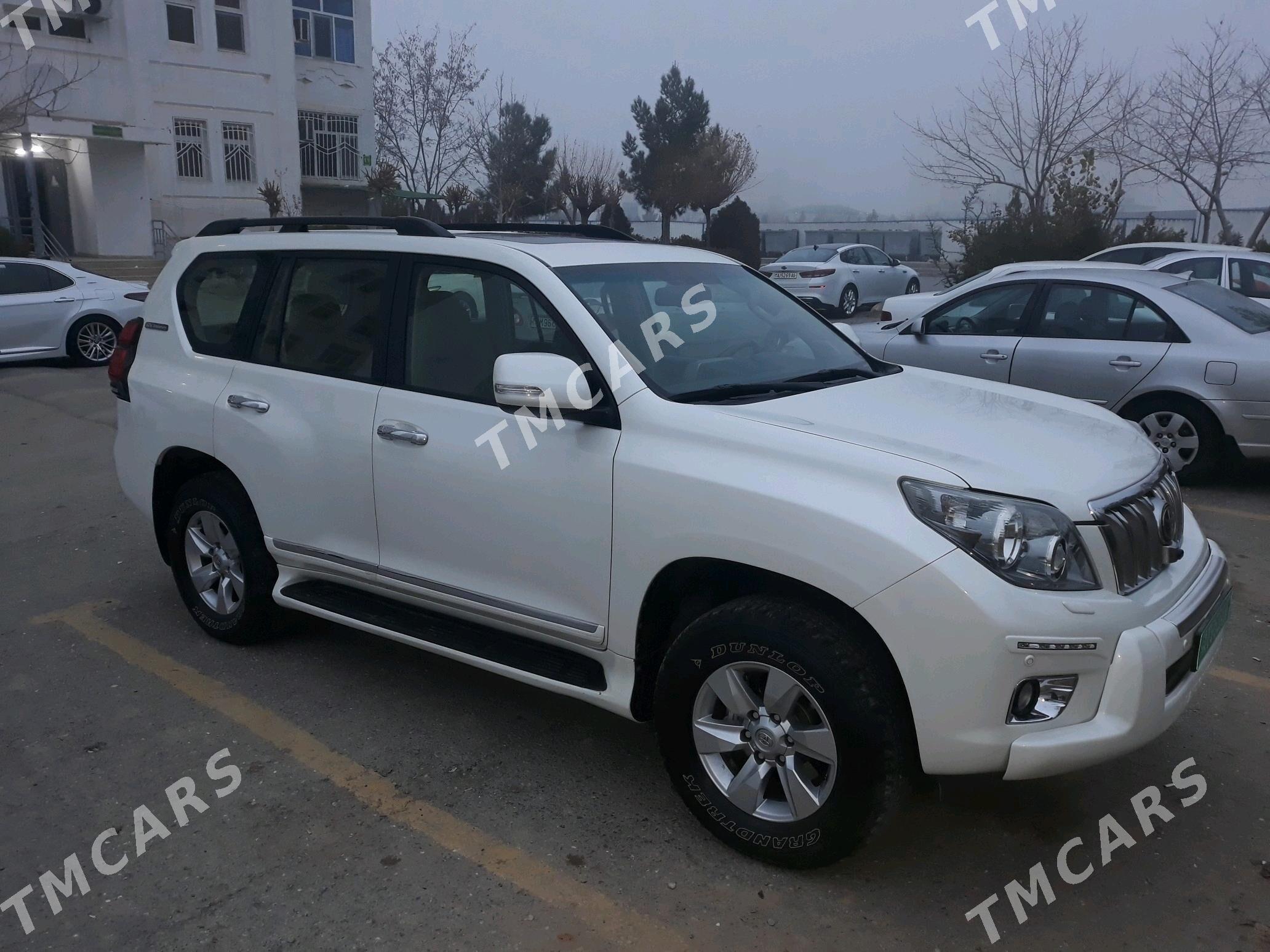 Toyota Land Cruiser Prado 2010 - 635 000 TMT - Ашхабад - img 3