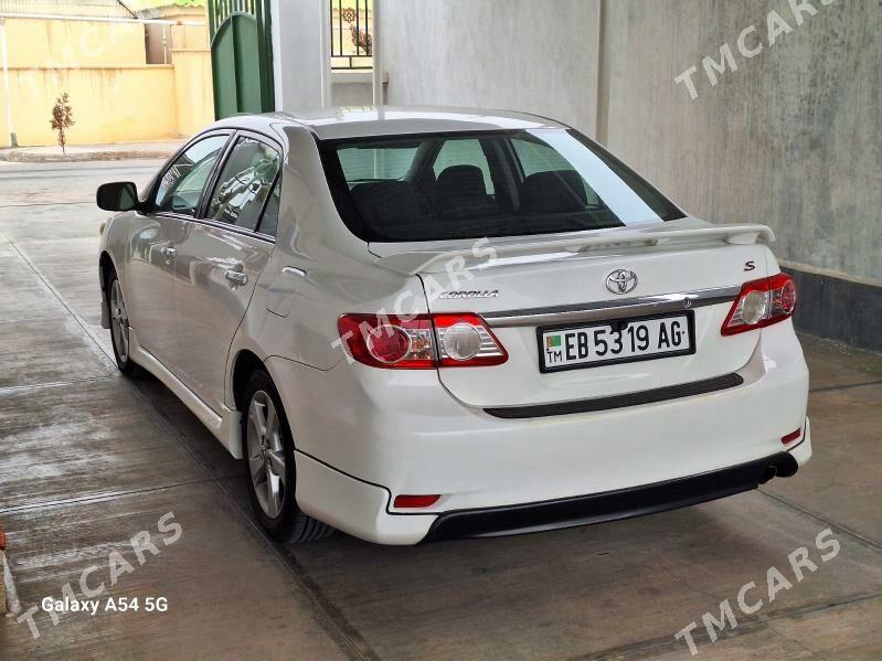 Toyota Corolla 2013 - 158 000 TMT - Ашхабад - img 3