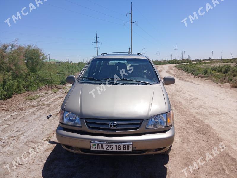 Toyota Sienna 1999 - 145 000 TMT - етр. Туркменбаши - img 5