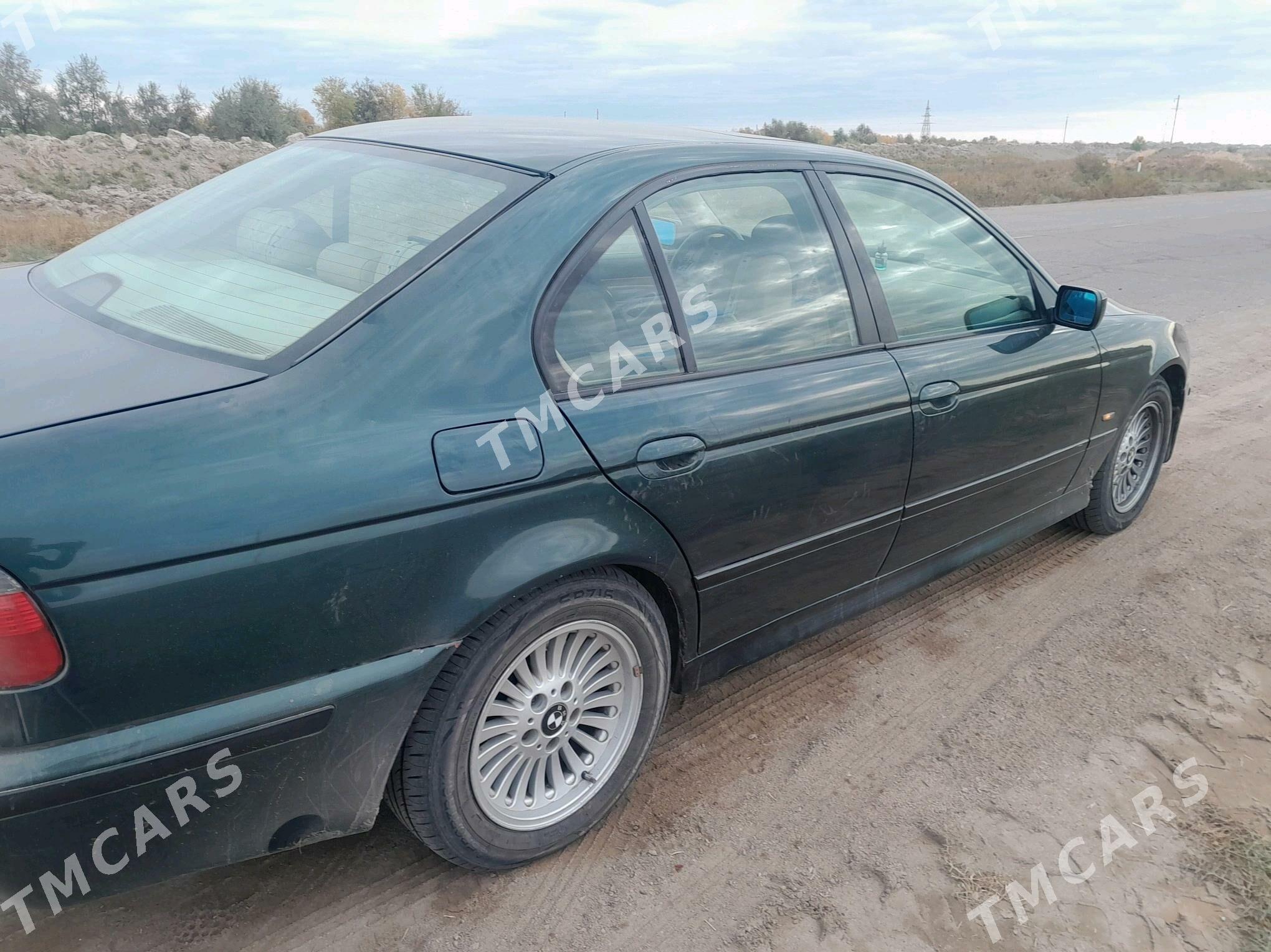 BMW 530 2002 - 85 000 TMT - Köneürgenç - img 3