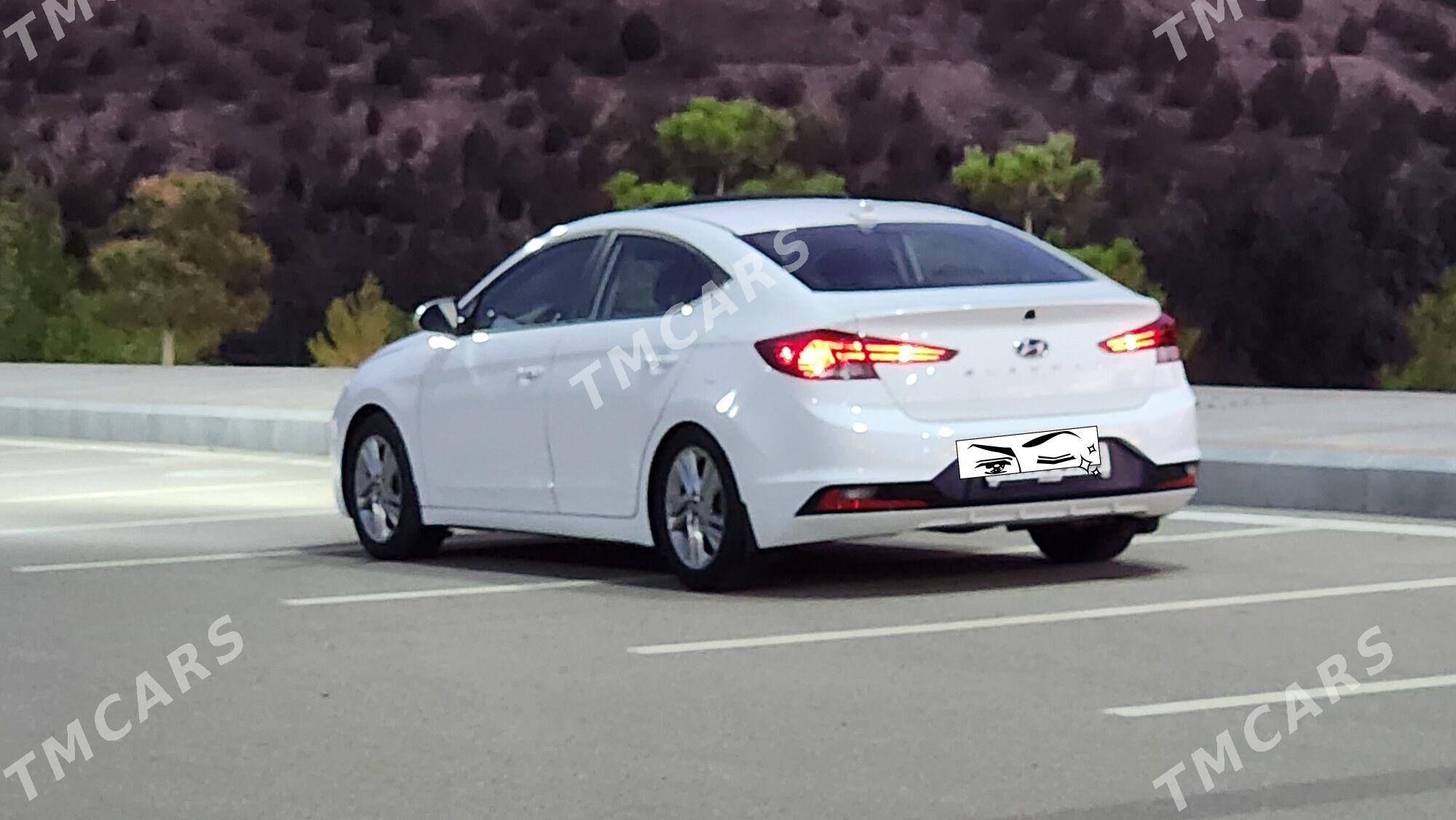 Hyundai Elantra 2020 - 188 000 TMT - Aşgabat - img 5