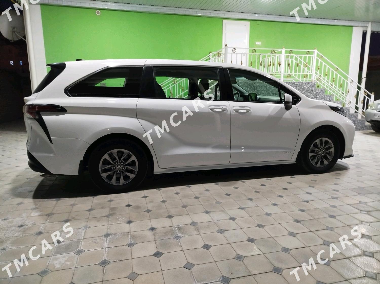 Toyota Sienna 2021 - 420 000 TMT - Ашхабад - img 6