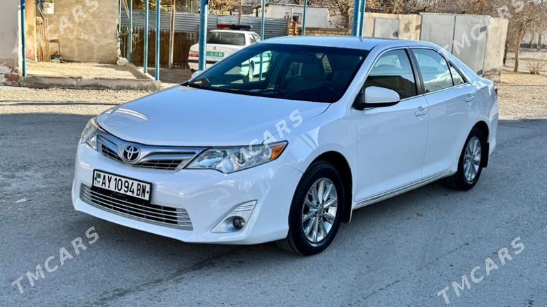 Toyota Camry 2012 - 220 000 TMT - Балканабат - img 4