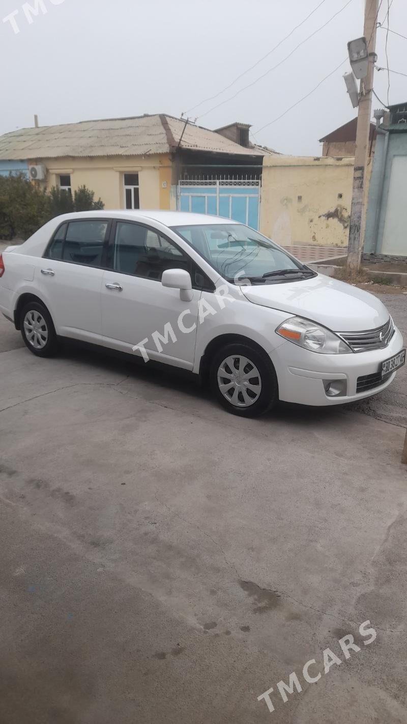 Nissan Versa 2010 - 112 000 TMT - Hitrowka - img 3