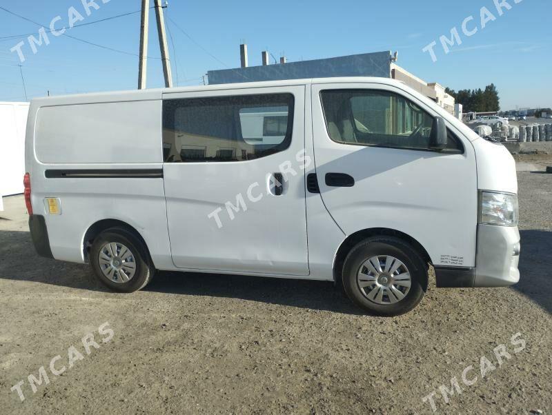 Nissan NV3500 2019 - 330 000 TMT - Mary - img 4