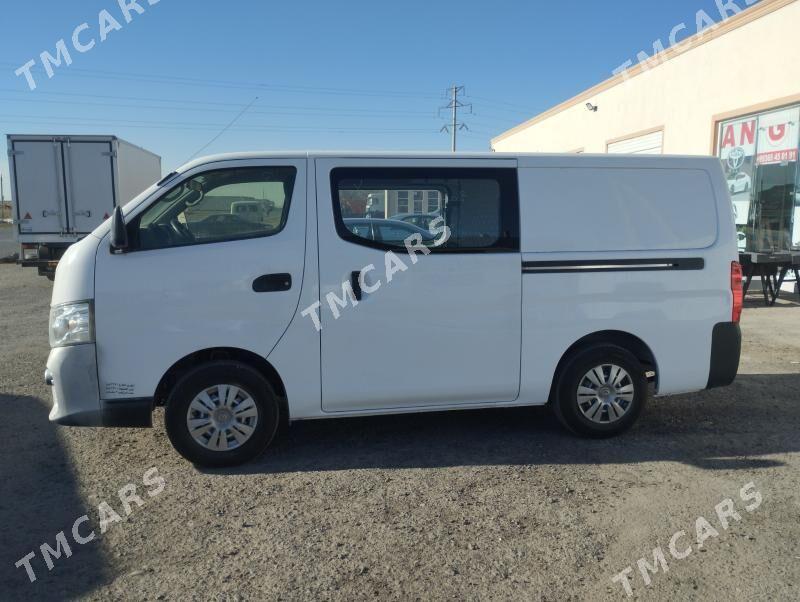 Nissan NV3500 2019 - 330 000 TMT - Mary - img 8