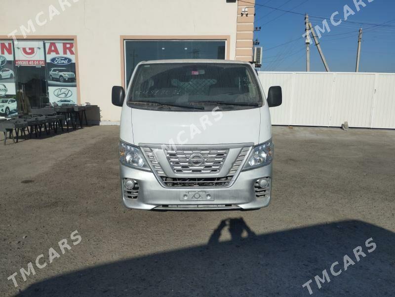 Nissan NV3500 2019 - 330 000 TMT - Mary - img 7