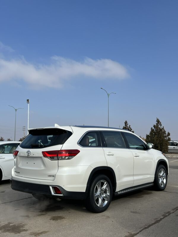 Toyota Highlander 2019 - 530 000 TMT - Ашхабад - img 3