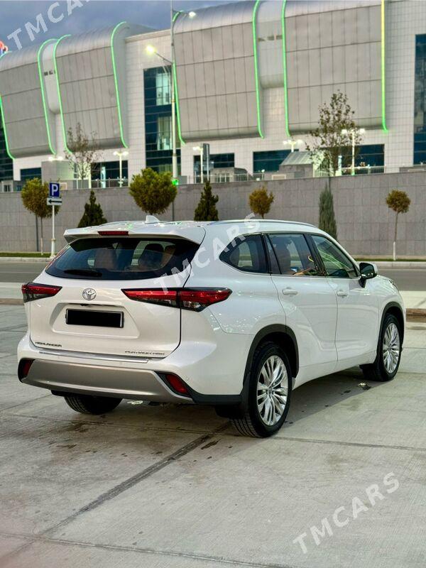 Toyota Highlander 2021 - 710 000 TMT - Aşgabat - img 9