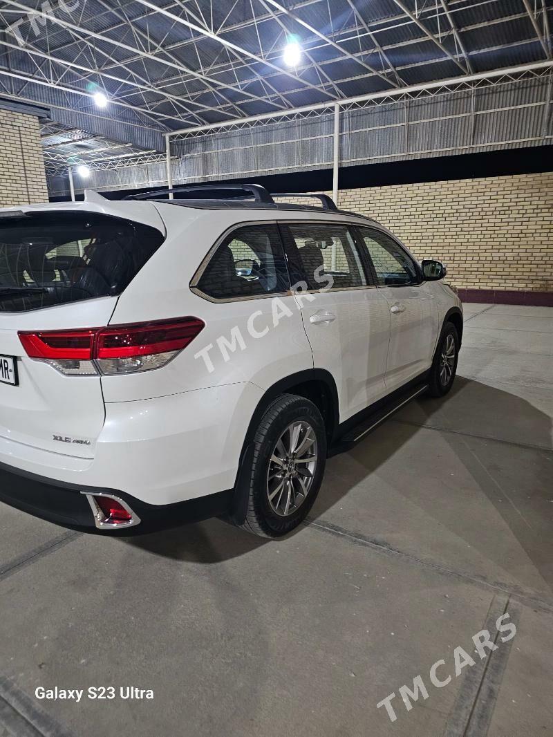 Toyota Highlander 2019 - 500 000 TMT - Мары - img 7