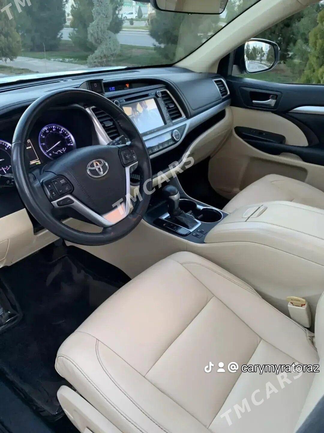 Toyota Highlander 2019 - 506 000 TMT - Aşgabat - img 8