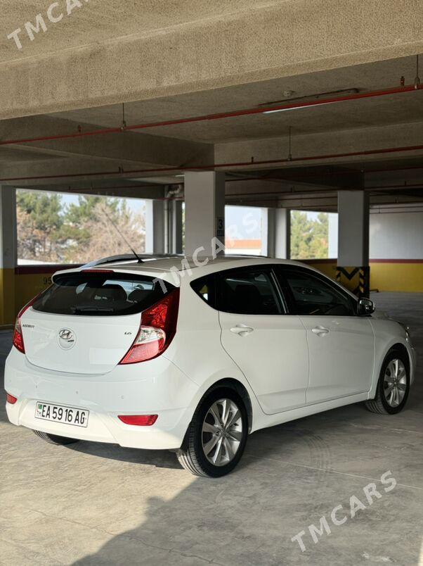 Hyundai Accent 2013 - 141 000 TMT - Гуртли - img 3