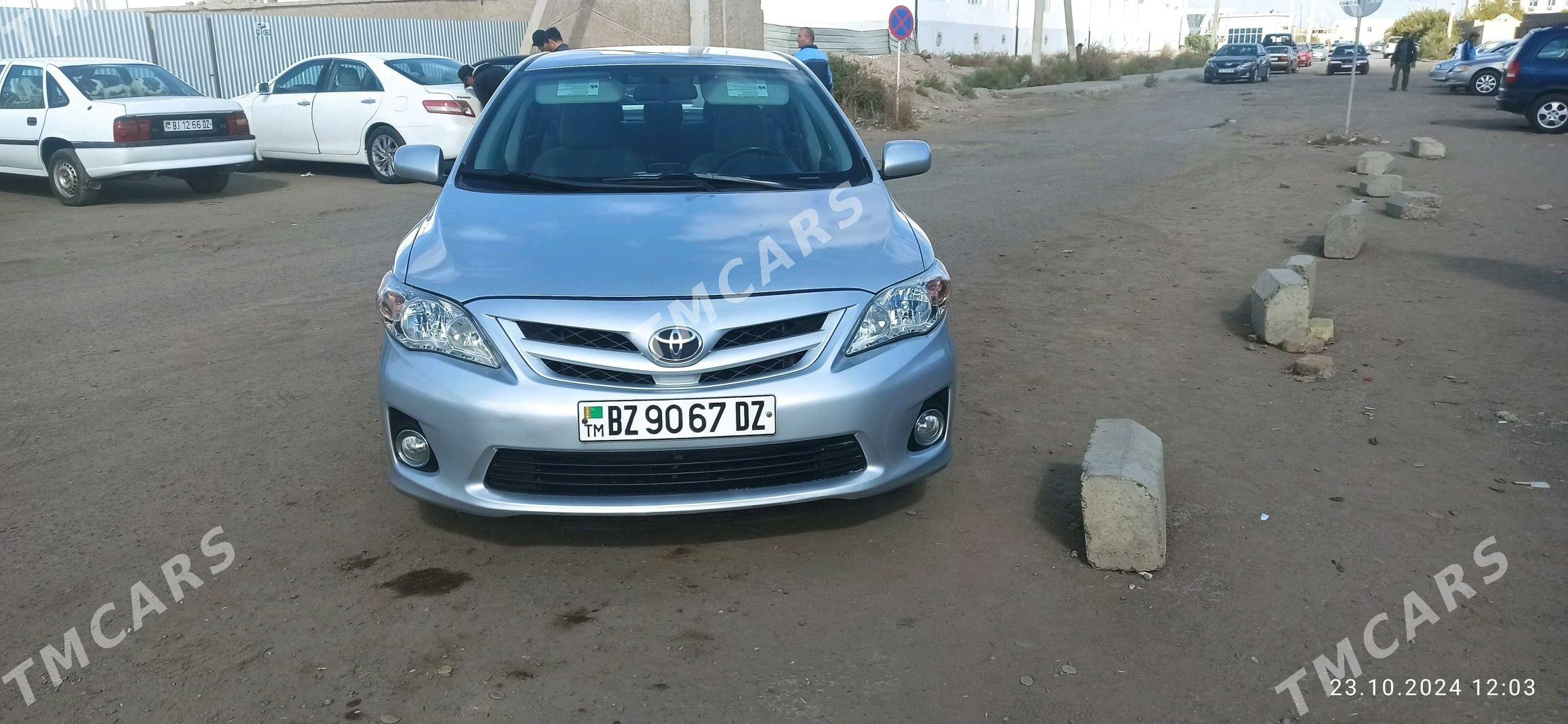 Toyota Corolla 2012 - 160 000 TMT - Дашогуз - img 6