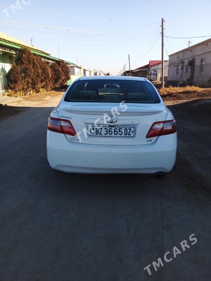 Toyota Camry 2008 - 140 000 TMT - Şabat etr. - img 3