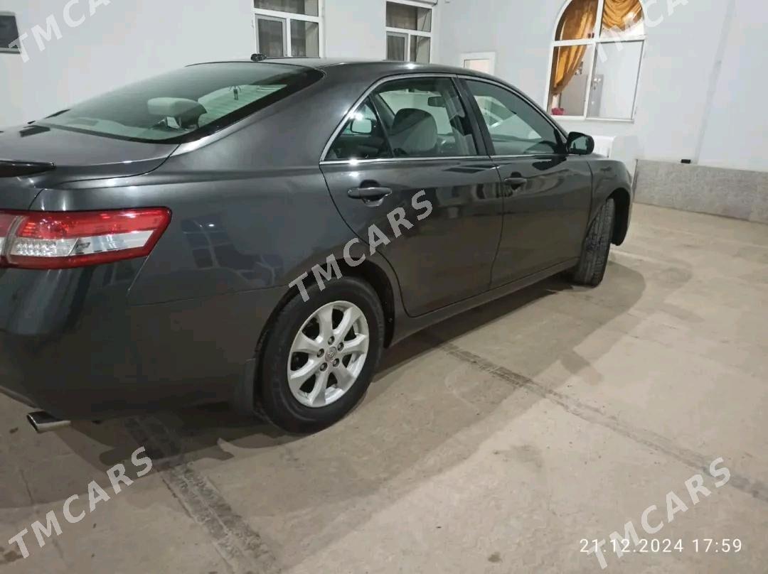 Toyota Camry 2010 - 158 000 TMT - Туркменабат - img 2