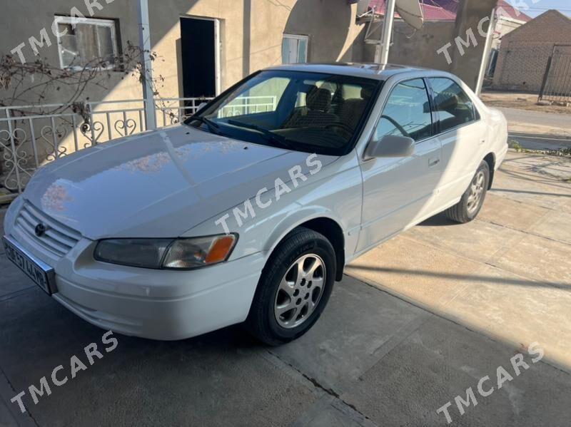 Toyota Camry 1997 - 128 000 TMT - Мары - img 3