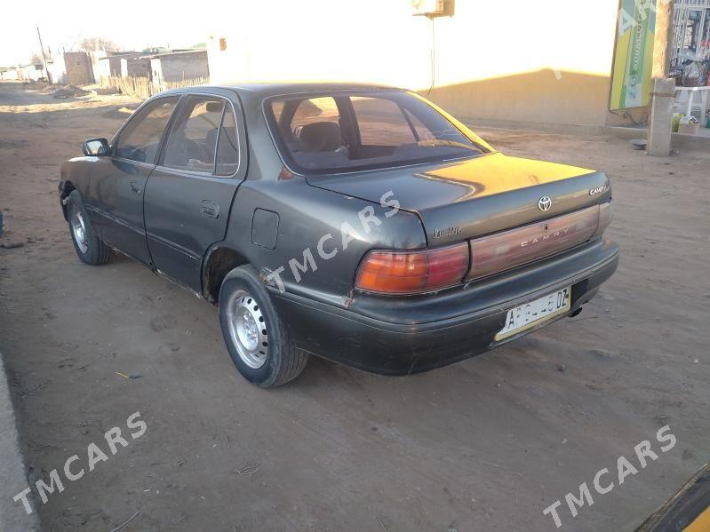 Toyota Camry 1991 - 45 000 TMT - Köneürgenç - img 4