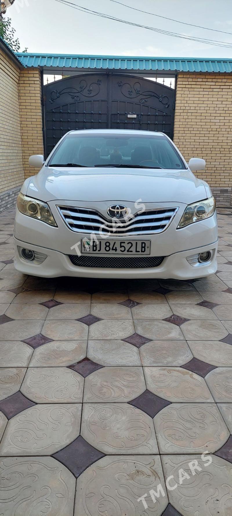 Toyota Camry 2011 - 170 000 TMT - Туркменабат - img 2