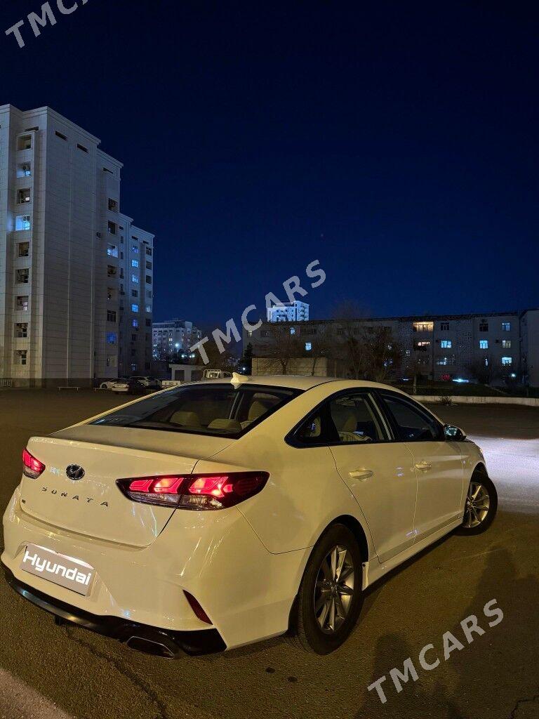 Hyundai Sonata 2019 - 200 000 TMT - Досааф - img 6