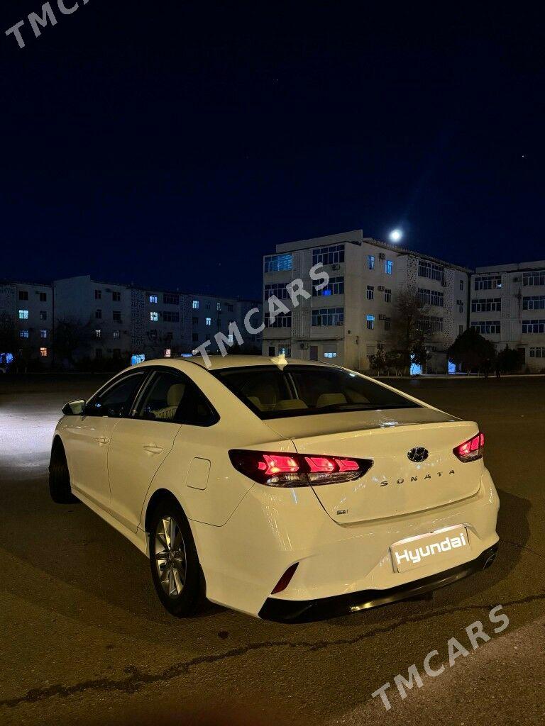 Hyundai Sonata 2019 - 200 000 TMT - Досааф - img 5