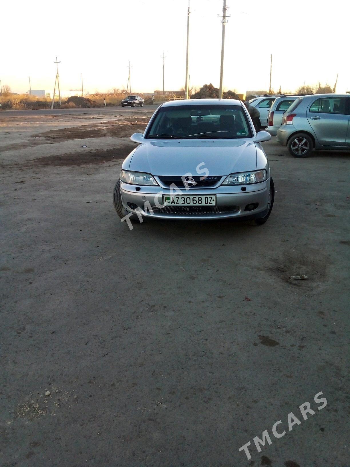 Opel Vectra 2001 - 63 000 TMT - Дашогуз - img 3