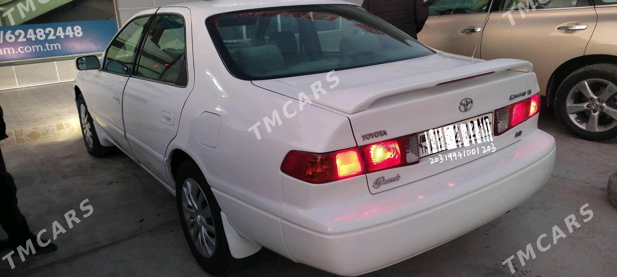 Toyota Camry 2000 - 110 000 TMT - Mary - img 2