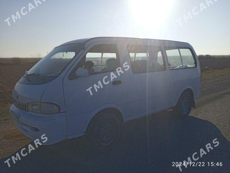 Toyota Hiace 2001 - 55 000 TMT - Векильбазар - img 3