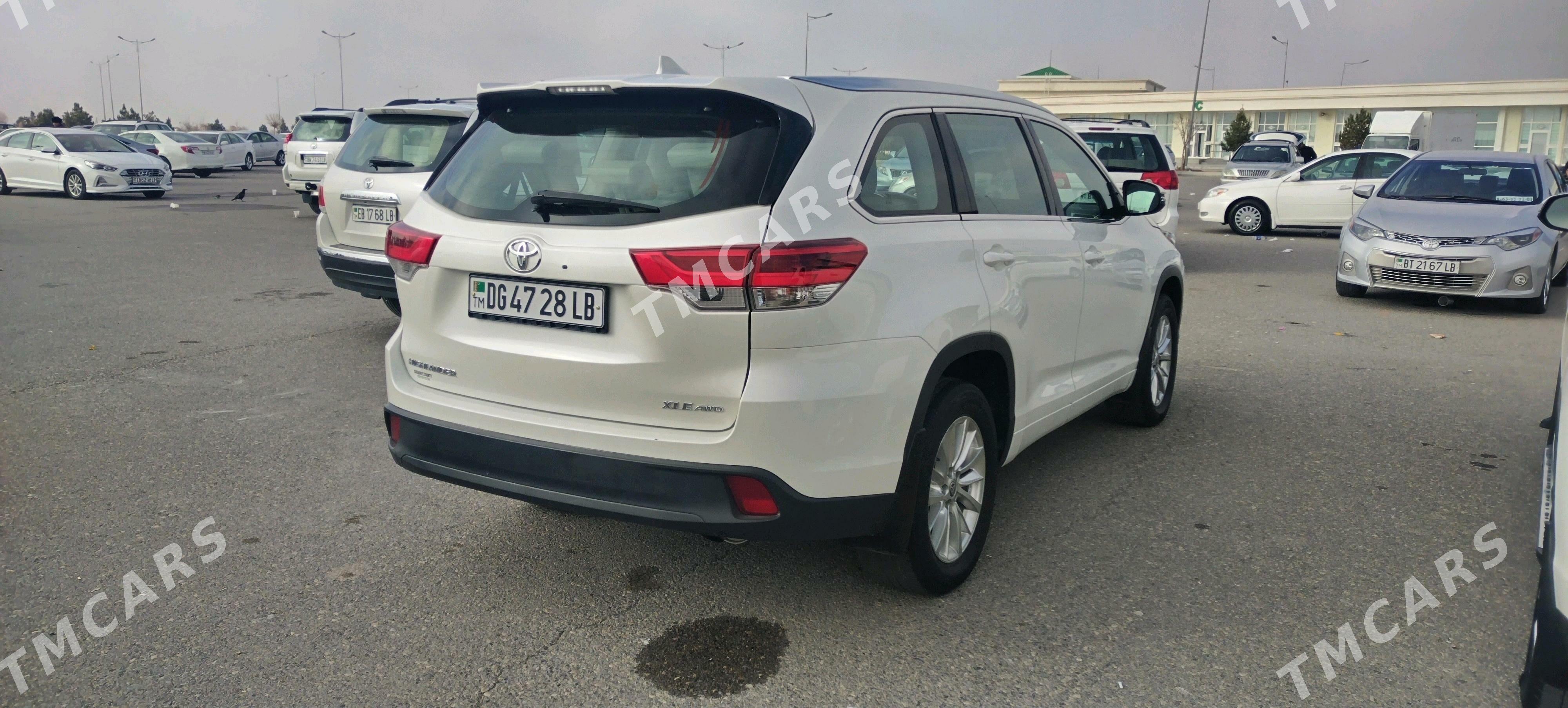 Toyota Highlander 2019 - 440 000 TMT - Туркменабат - img 7