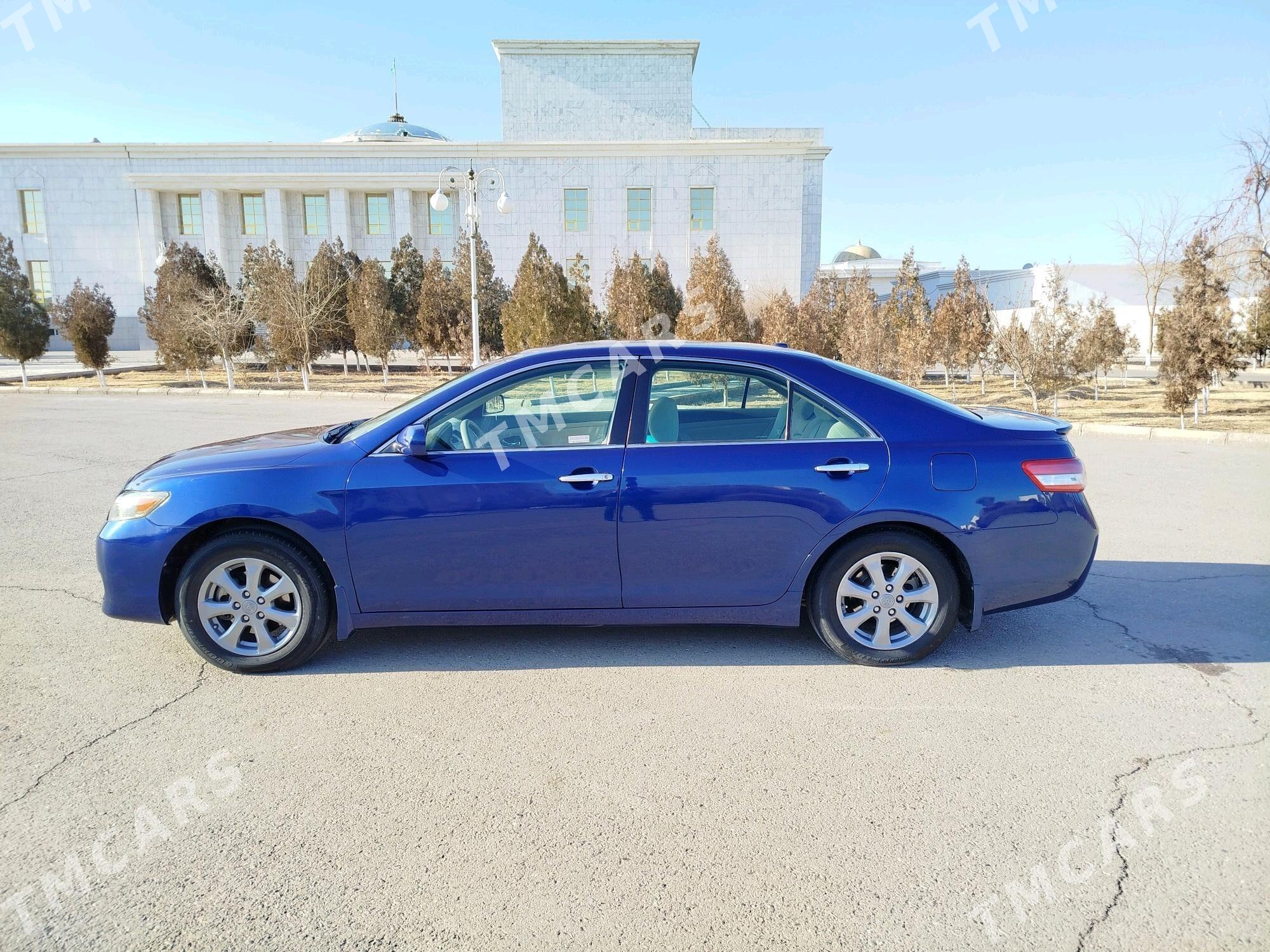 Toyota Camry 2010 - 170 000 TMT - Дашогуз - img 5