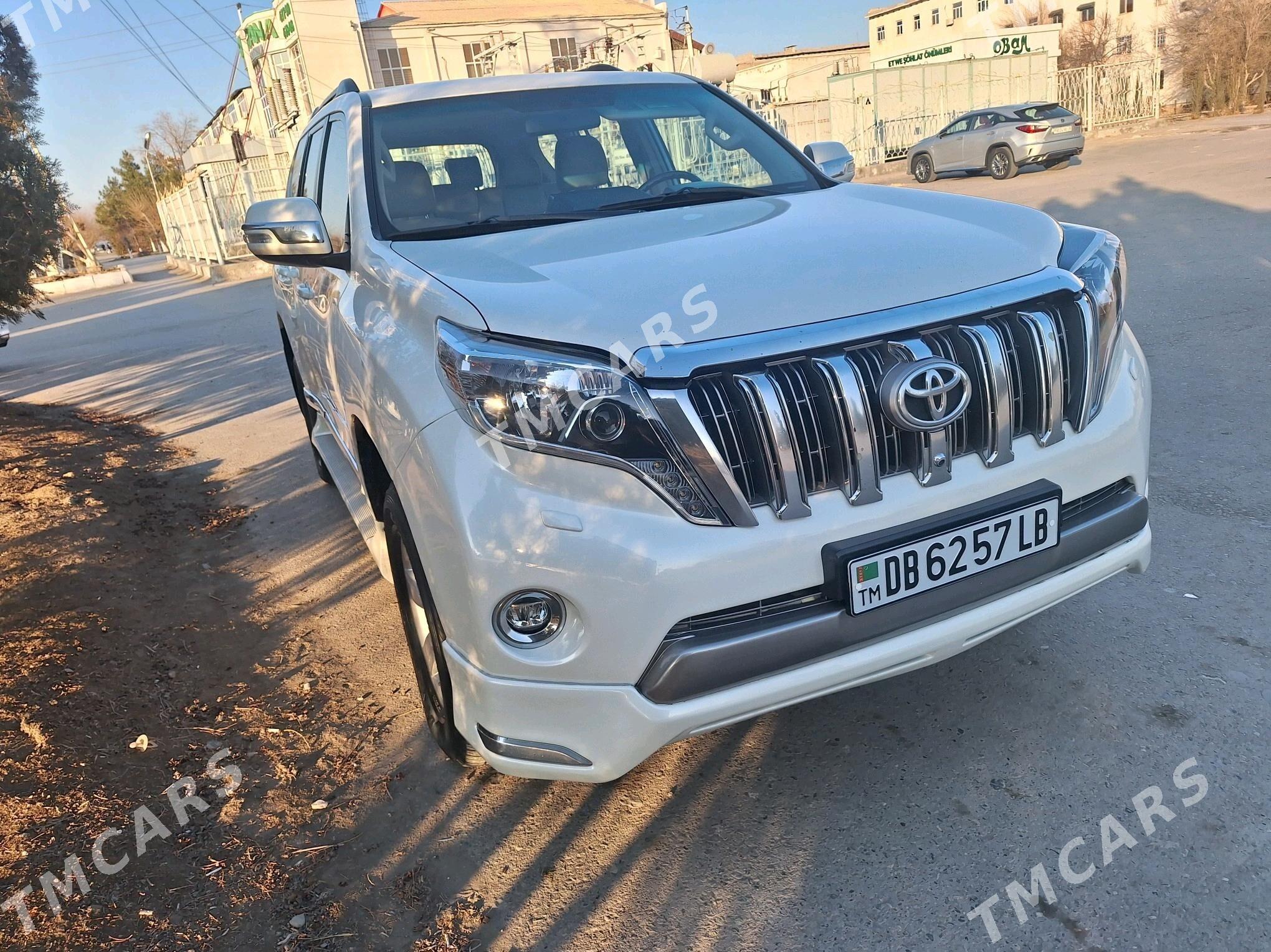 Toyota Land Cruiser Prado 2011 - 469 000 TMT - Dänew - img 3