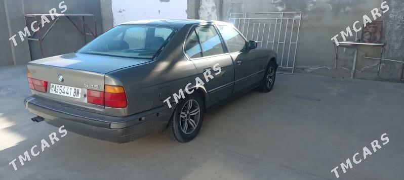 BMW E34 1990 - 22 000 TMT - Balkanabat - img 2