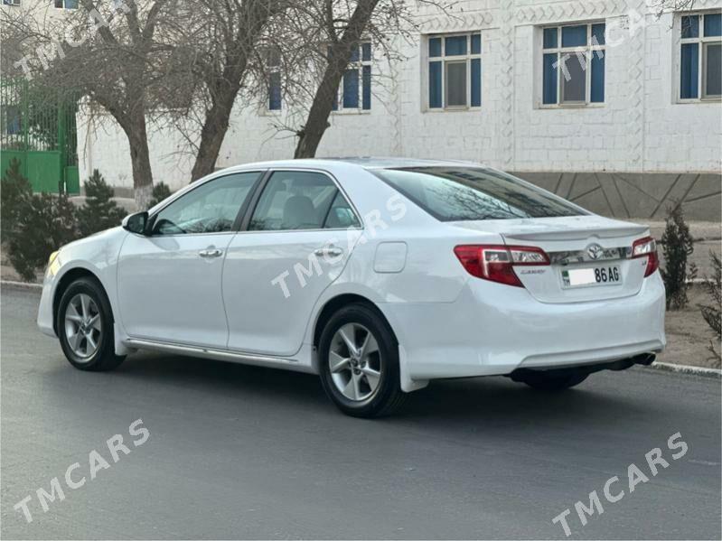 Toyota Camry 2014 - 205 000 TMT - Гызыларбат - img 4