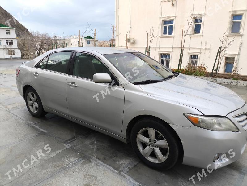 Toyota Camry 2010 - 155 000 TMT - Туркменбаши - img 4