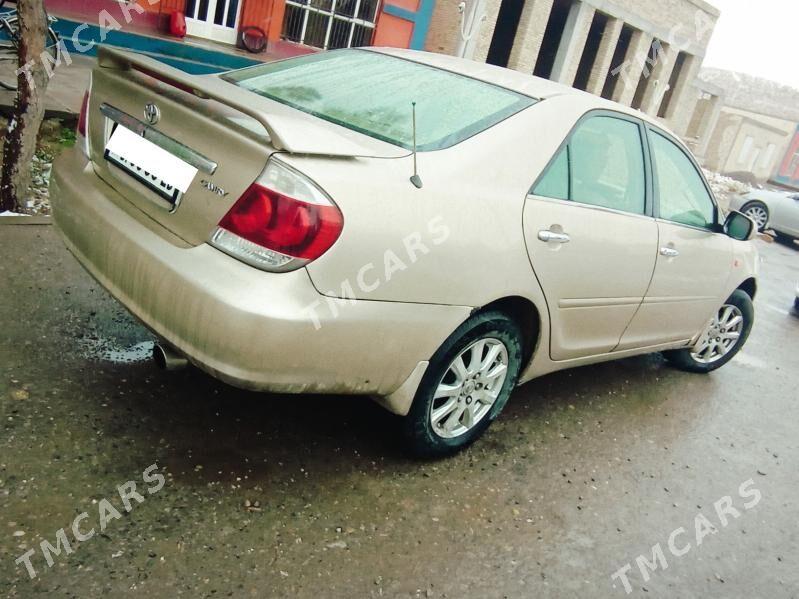 Toyota Camry 2005 - 130 000 TMT - Достлук - img 3