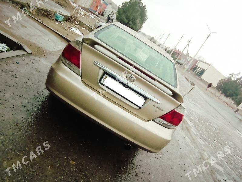 Toyota Camry 2005 - 130 000 TMT - Достлук - img 2