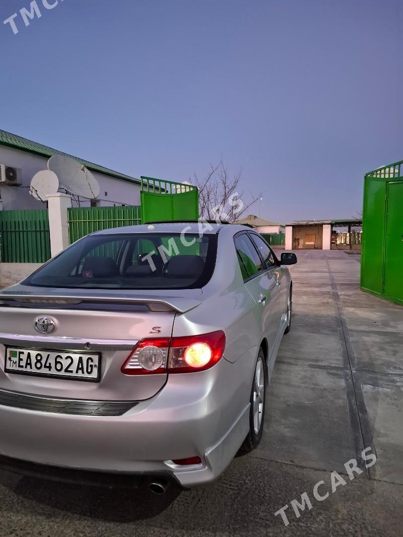 Toyota Corolla 2012 - 160 000 TMT - Тязе заман - img 2