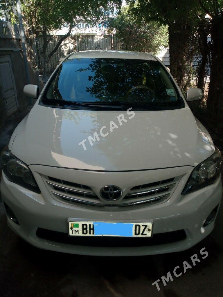 Toyota Corolla 2013 - 178 000 TMT - Дашогуз - img 3