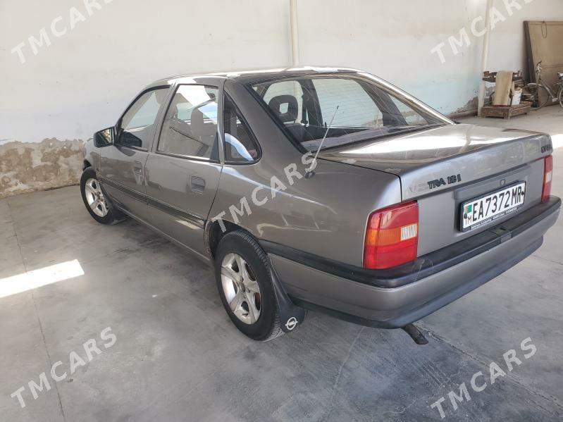 Opel Vectra 1990 - 37 000 TMT - Байрамали - img 2