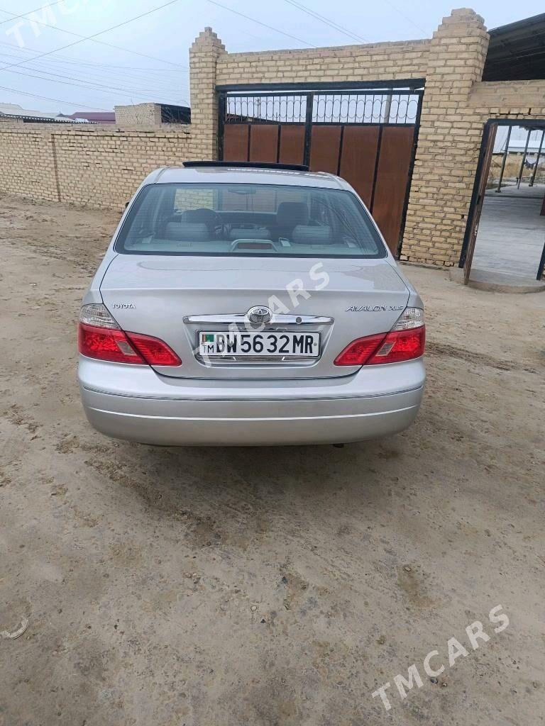 Toyota Avalon 2004 - 220 000 TMT - Мары - img 3