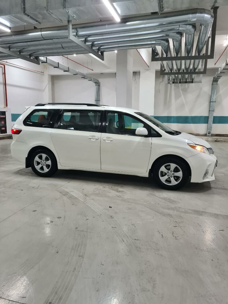 Toyota Sienna 2015 - 310 000 TMT - Ашхабад - img 3